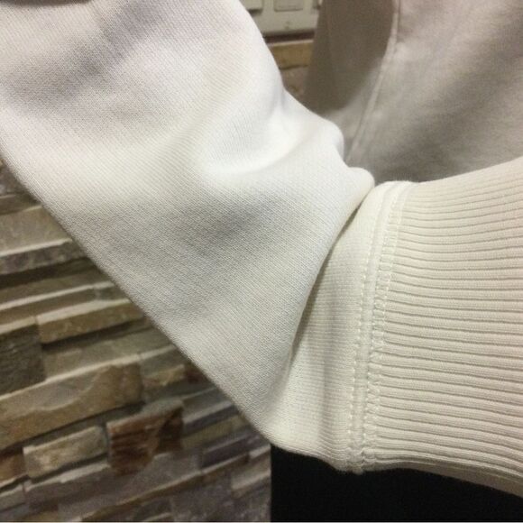 VINCE Sweatshirt & sweatpants Set - Picture 4 of 10